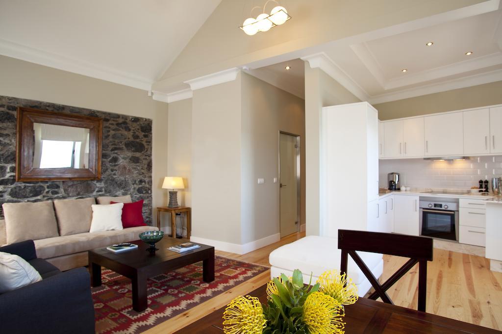 The Docks Ocean Front Villas - Next To Beach (Adults Only) Paul do Mar  Room photo