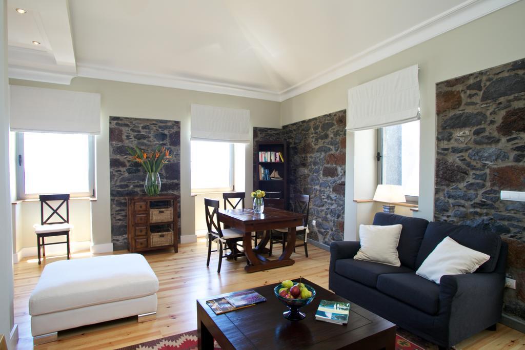 The Docks Ocean Front Villas - Next To Beach (Adults Only) Paul do Mar  Room photo