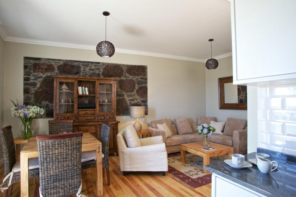 The Docks Ocean Front Villas - Next To Beach (Adults Only) Paul do Mar  Room photo