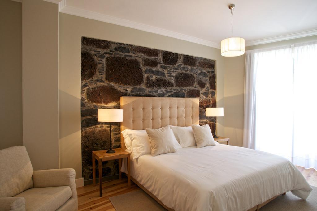 The Docks Ocean Front Villas - Next To Beach (Adults Only) Paul do Mar  Room photo